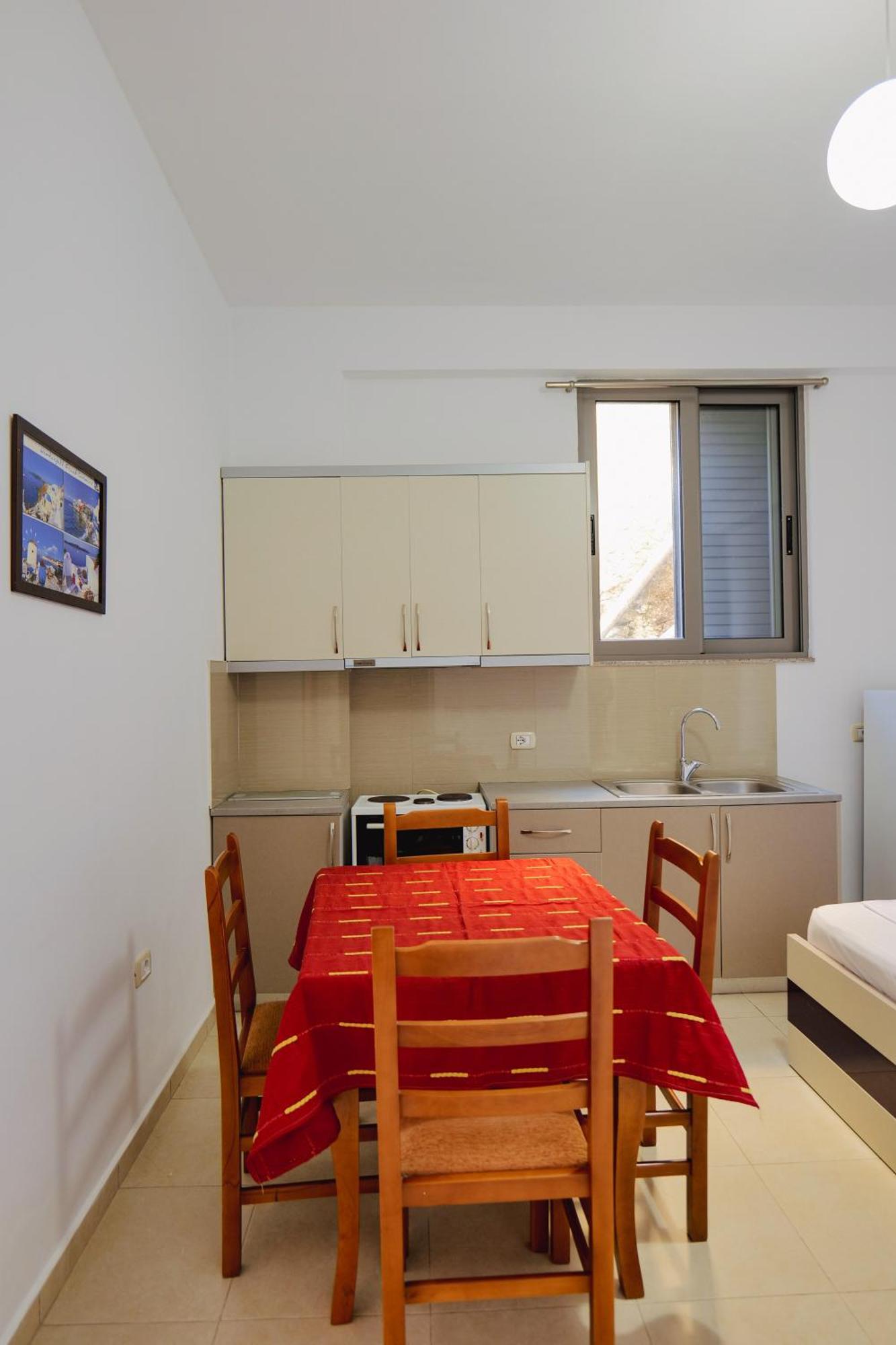 Hotel Argjiro Sarande Exterior photo