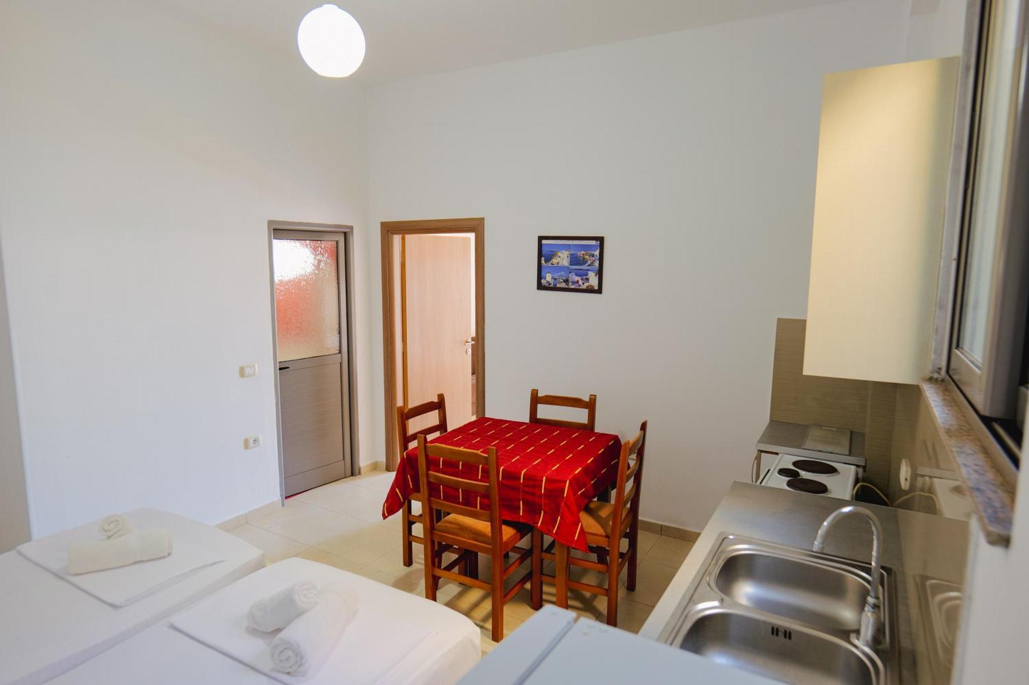 Hotel Argjiro Sarande Exterior photo