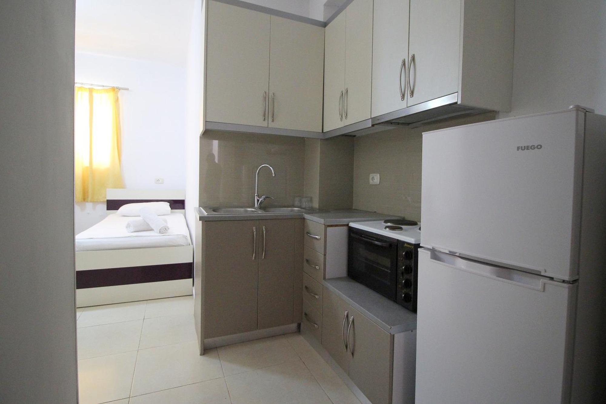 Hotel Argjiro Sarande Exterior photo