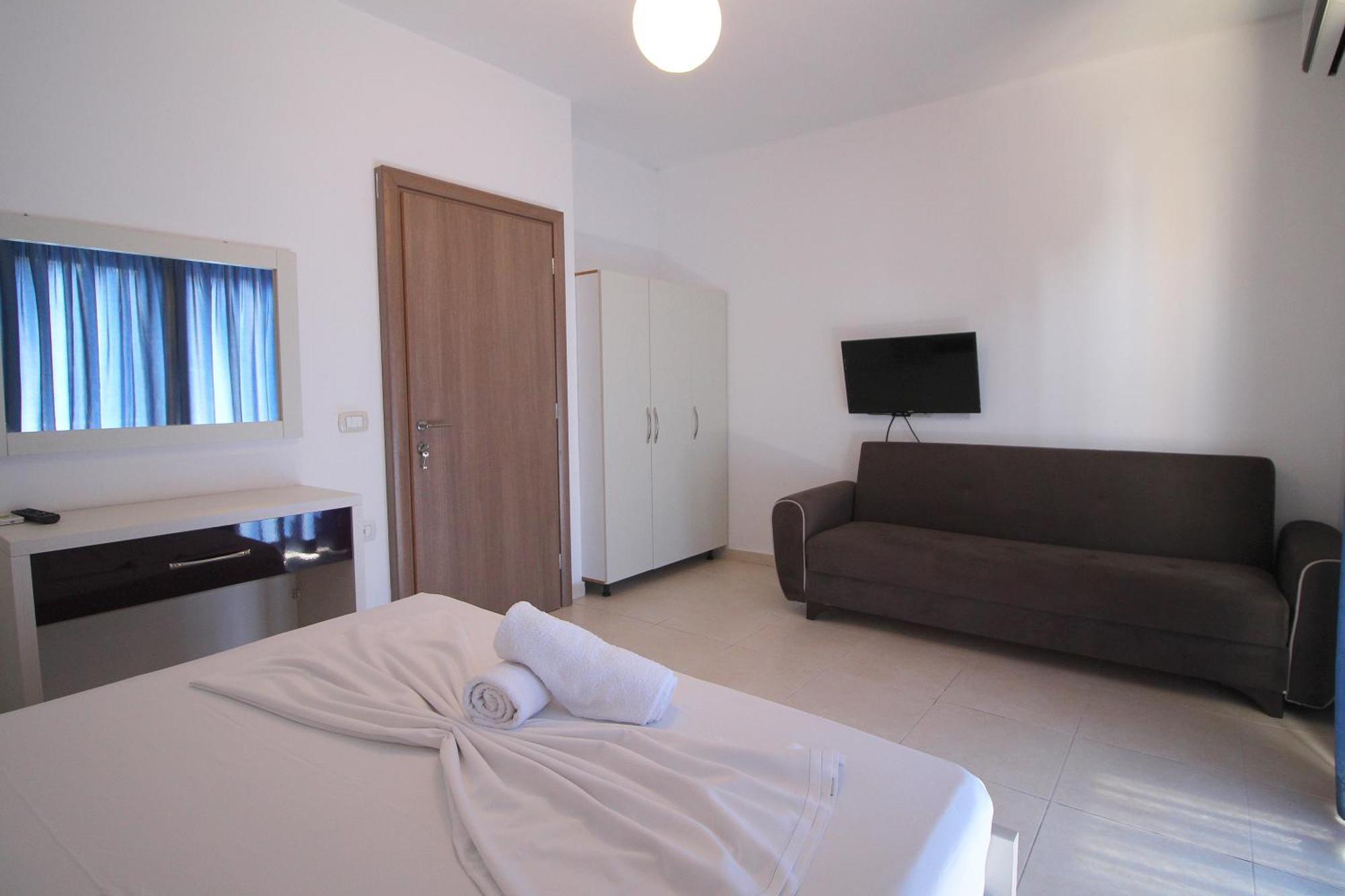 Hotel Argjiro Sarande Exterior photo